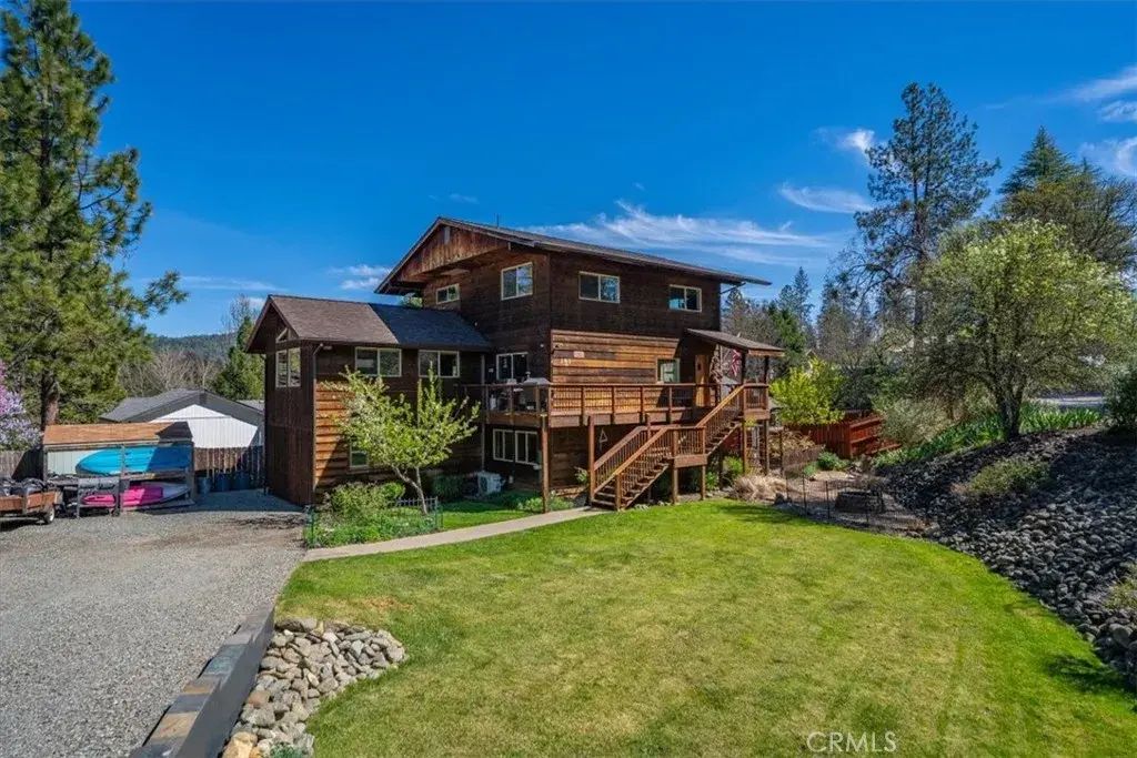 181 Hanover Street, Weaverville