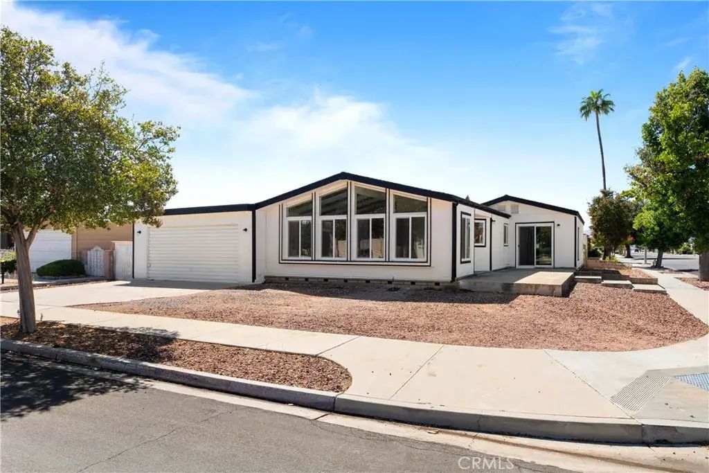 1207 Brentwood, Hemet