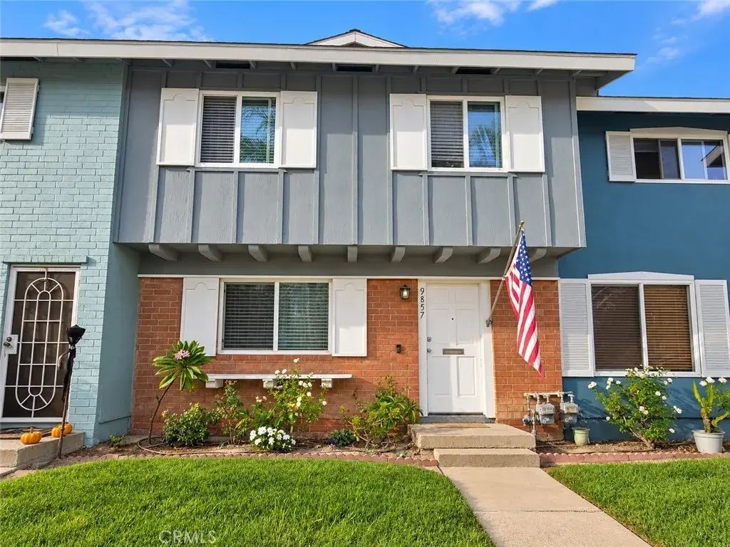 9857 Continental, Huntington Beach