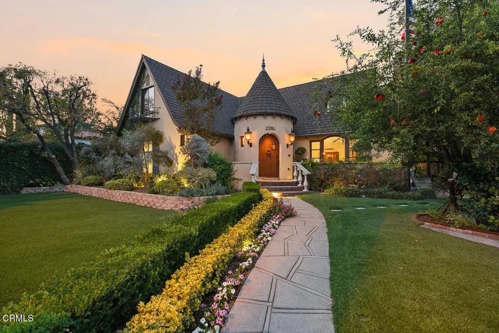 2285 E Orange Grove Boulevard, Pasadena