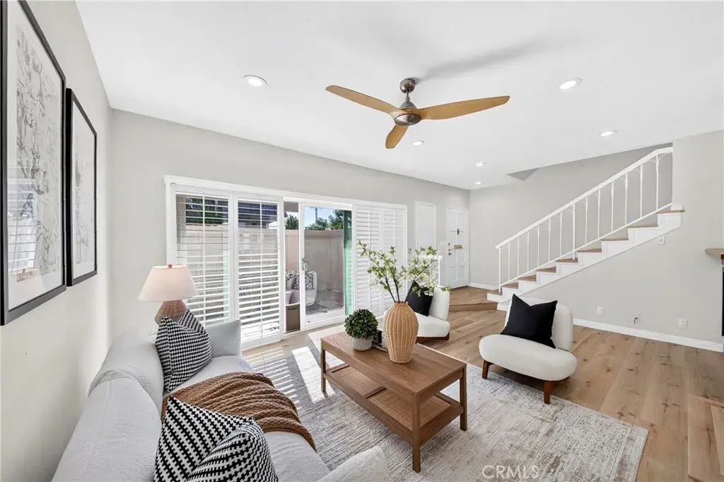 2592 W 235th Street, Torrance