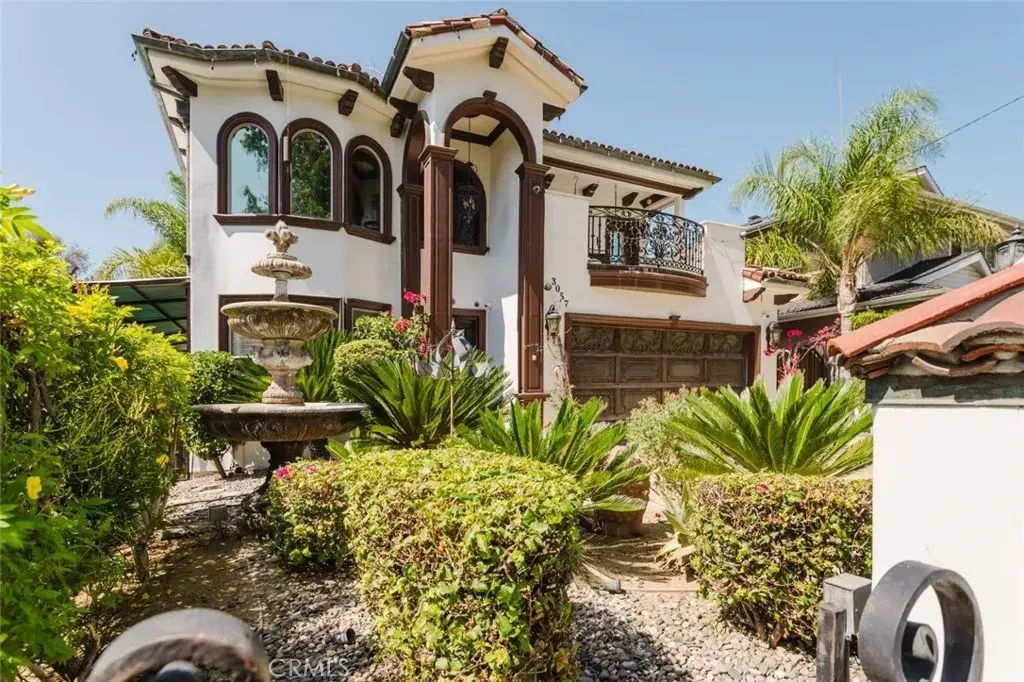 3057 N Naomi Street, Burbank