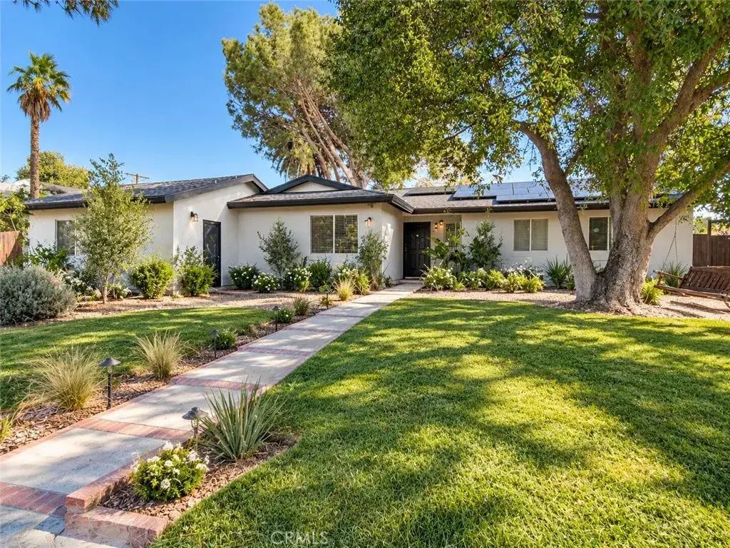 10740 Viking, Porter Ranch