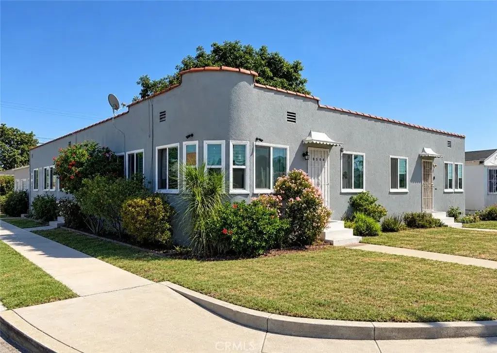 9504 Otis, South Gate