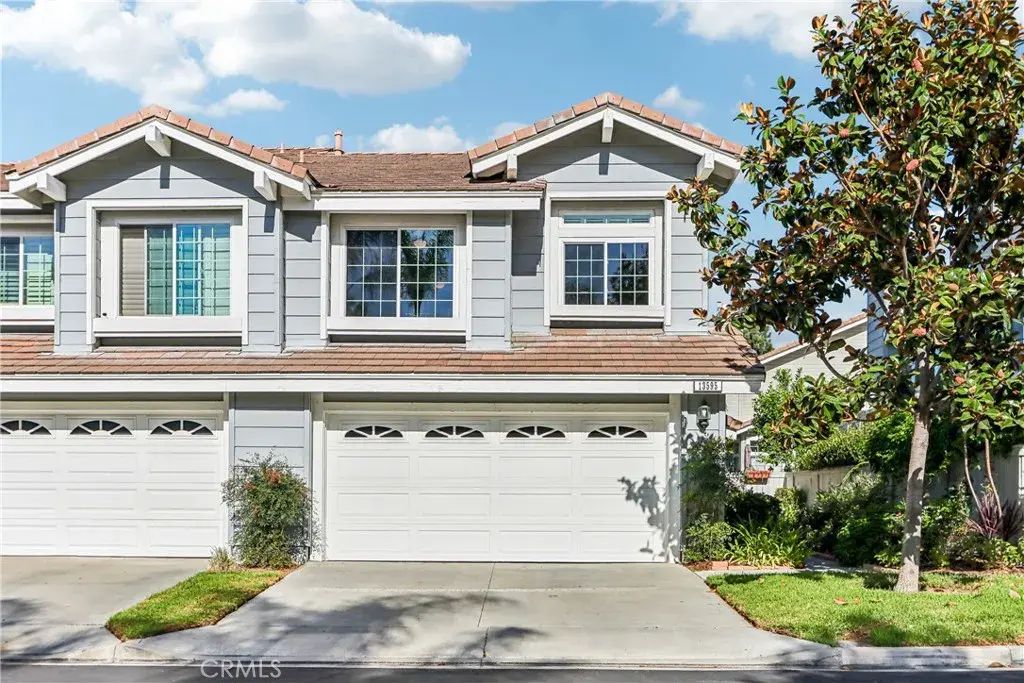 13595 Banyon, Tustin