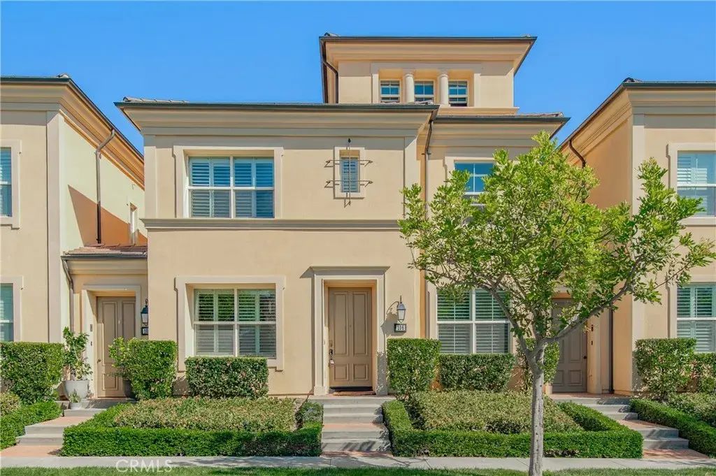 106 Hayseed, Irvine