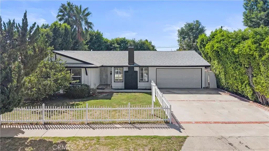 20110 Superior Street, Chatsworth