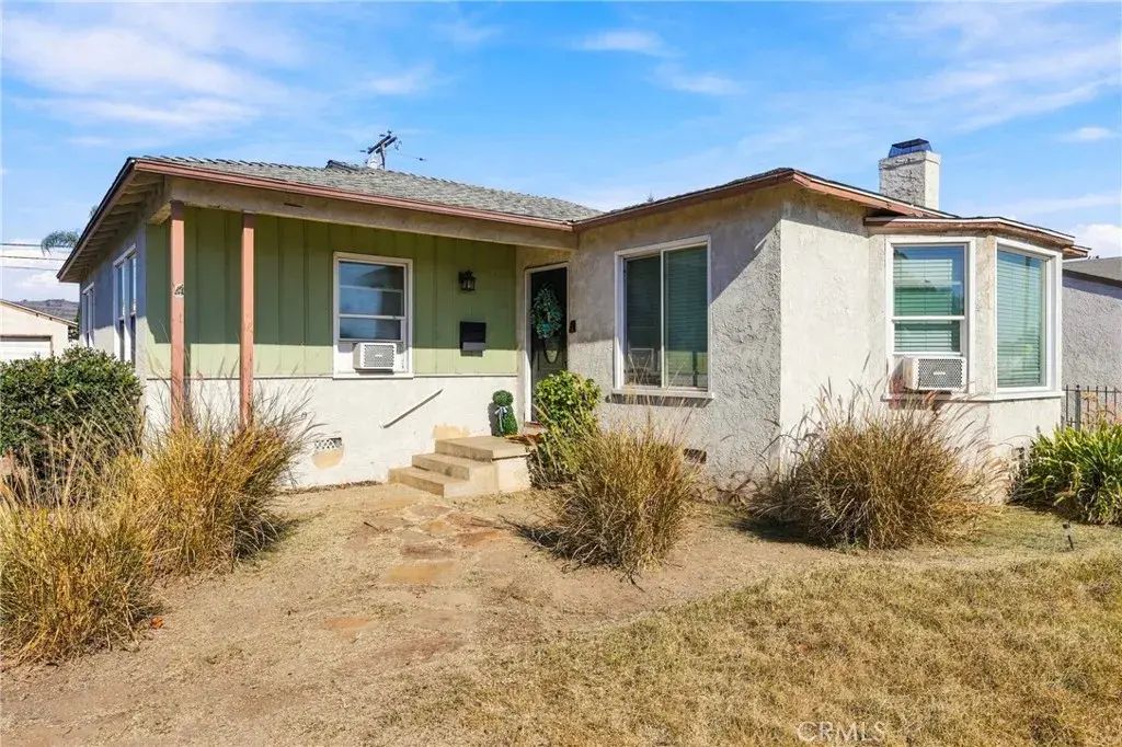 11515 Mines, Whittier