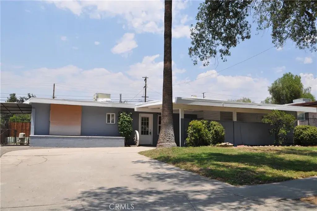 1321 Campus Avenue, Redlands