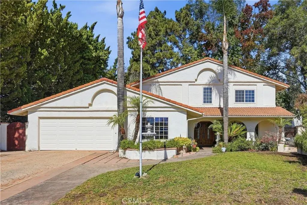 4583 Tallyho, Santa Maria
