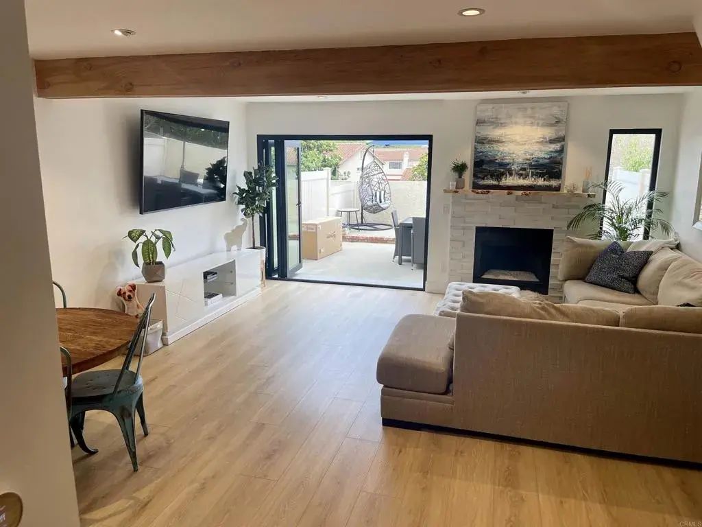 6863 Maple Leaf Dr. Drive, Carlsbad
