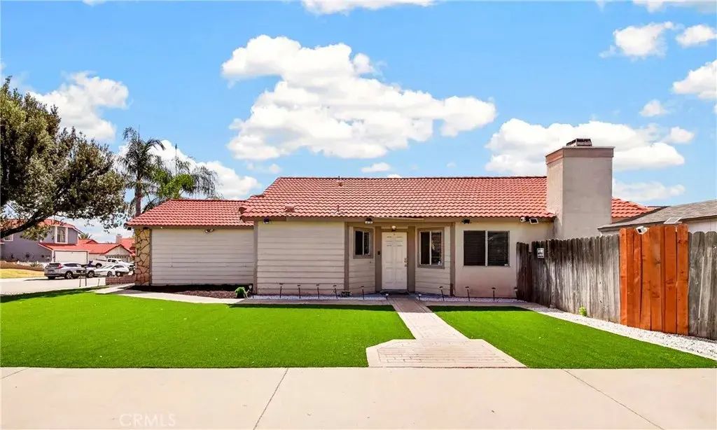 7140 Stoney Creek, Highland