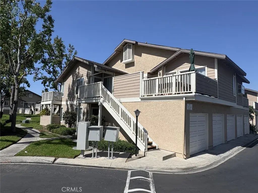 12561 Edgemont 16, Garden Grove