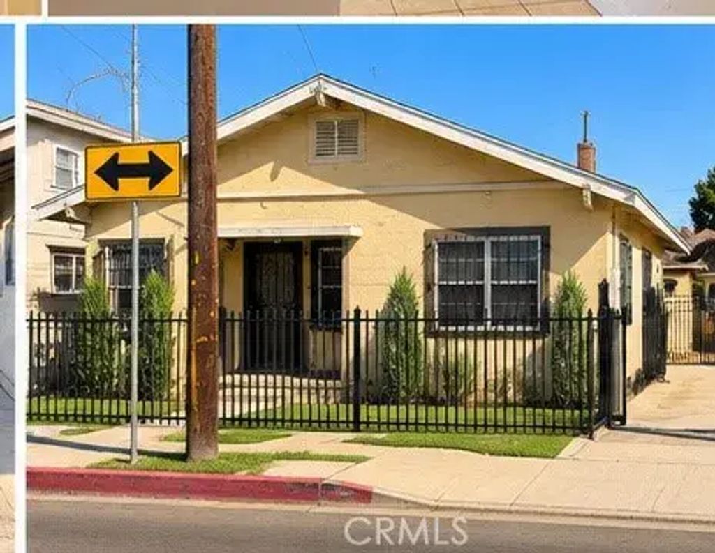 4267 Menlo, Los Angeles
