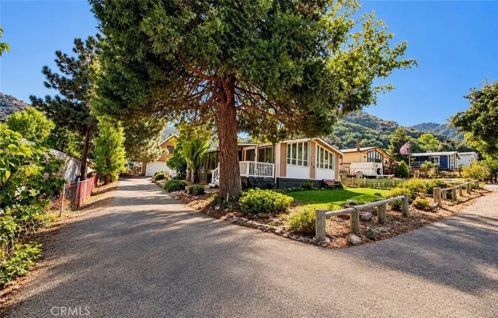 820 Yosemite, Lebec