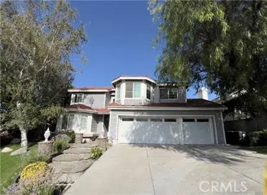23444 Darcy, Newhall