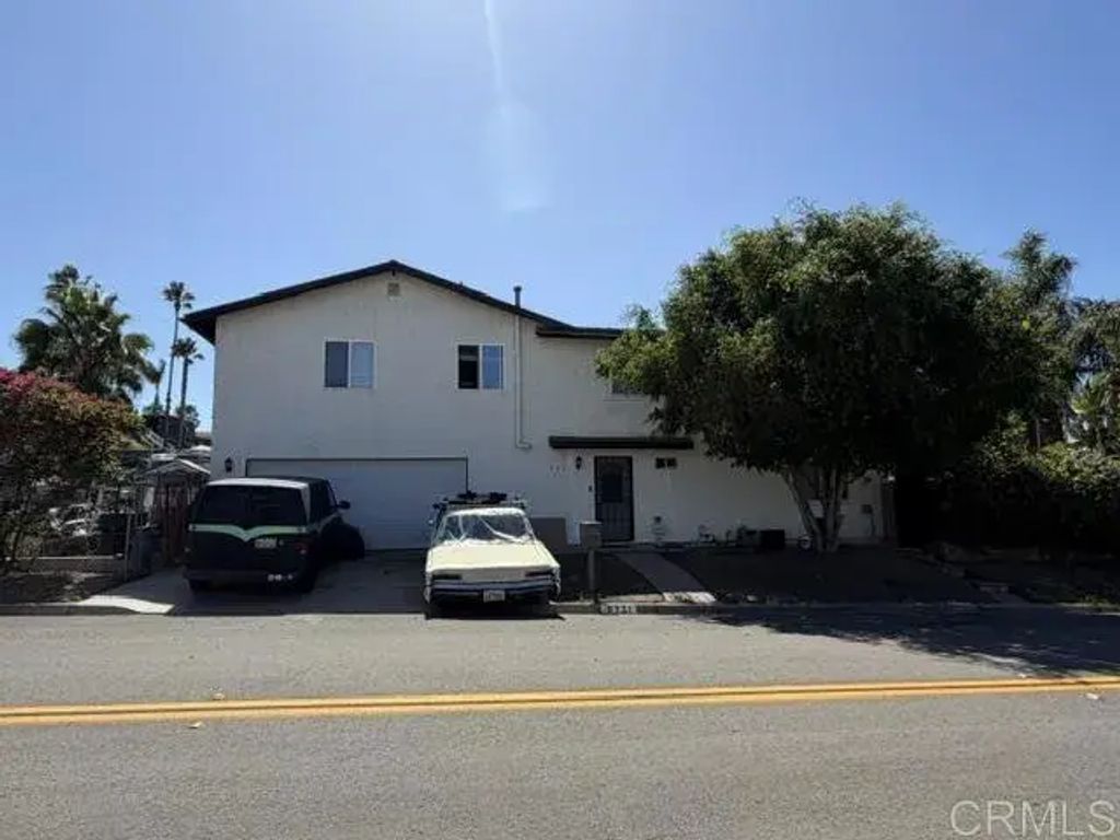9331 San Francisco Street, Spring Valley