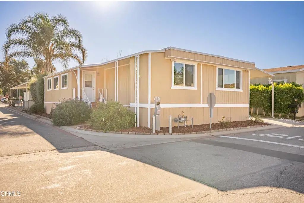 120 Calle De La Rosa 120, Camarillo