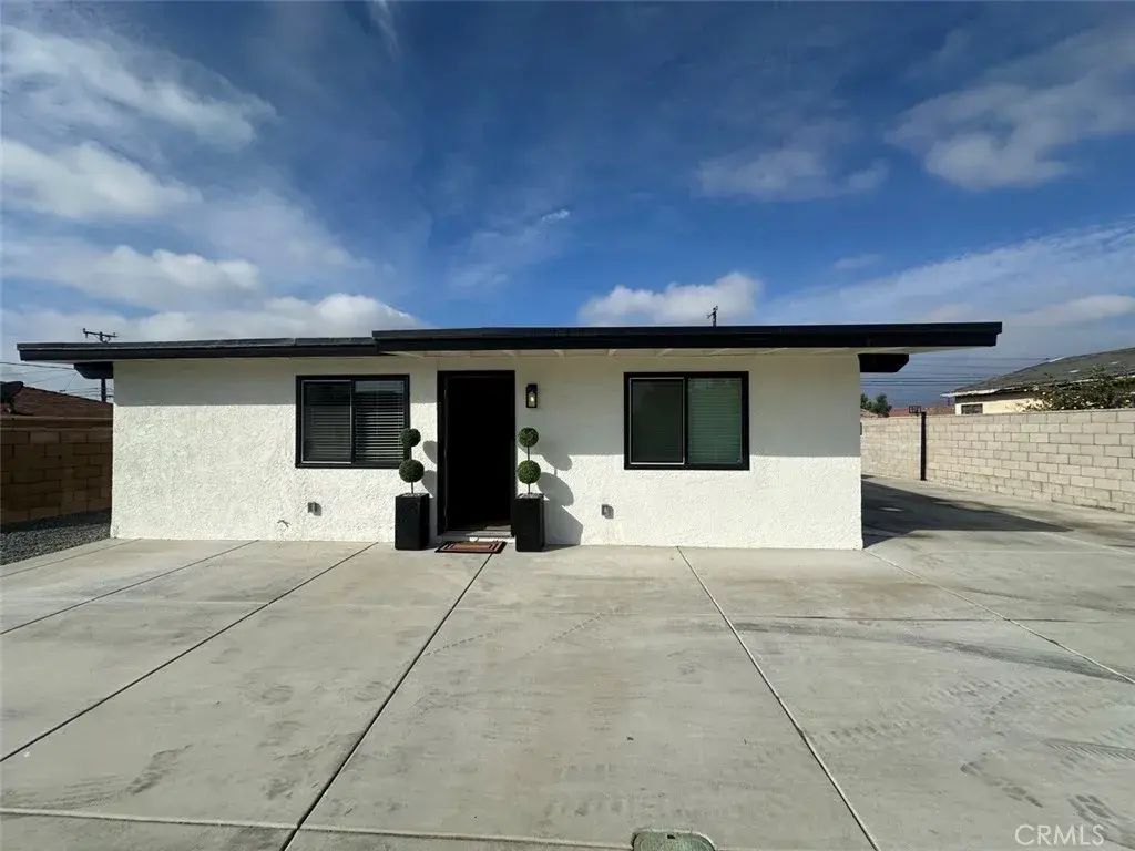 6742 Citrus, Fontana