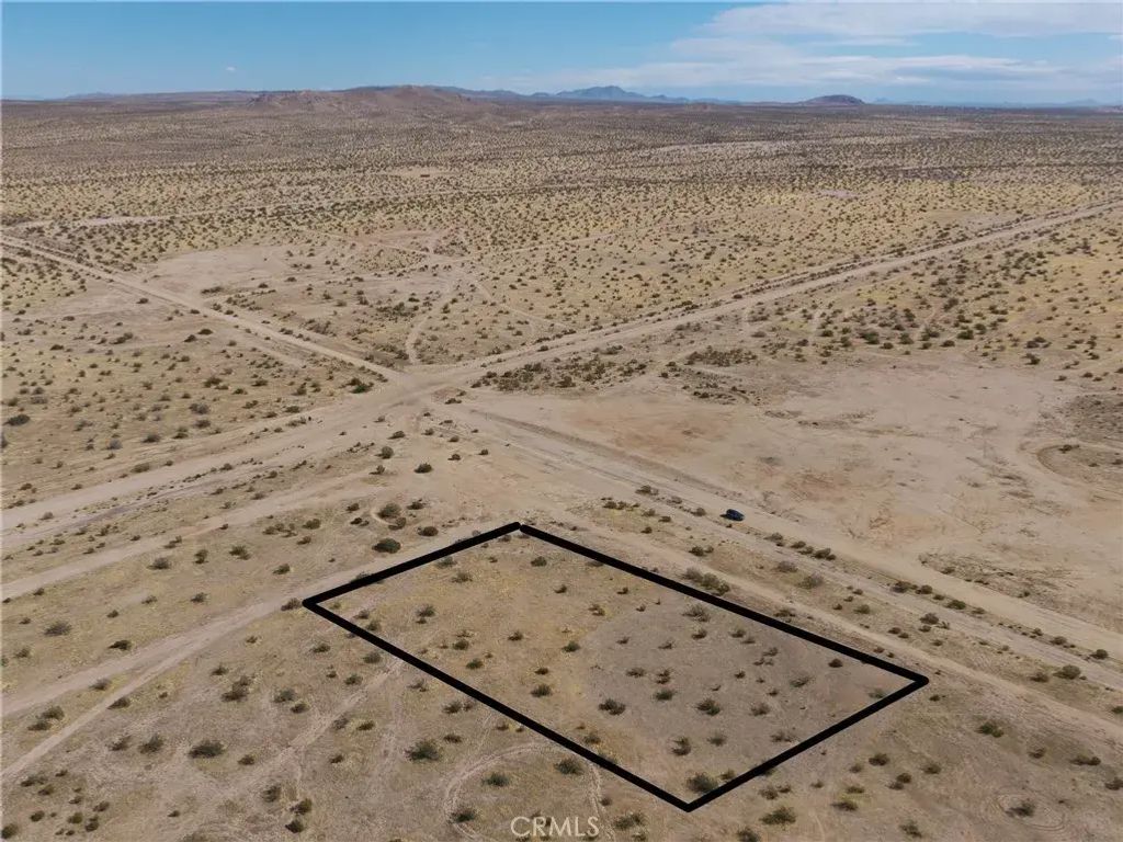 2 G, California City