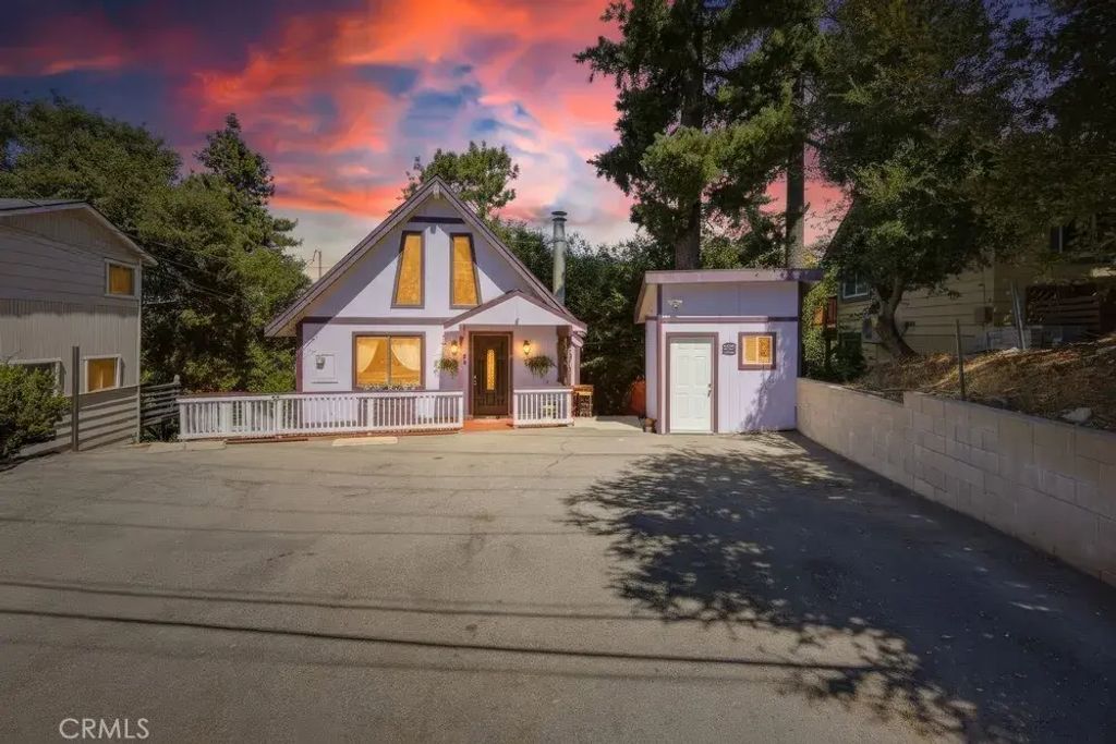 789 Arosa Drive, Crestline