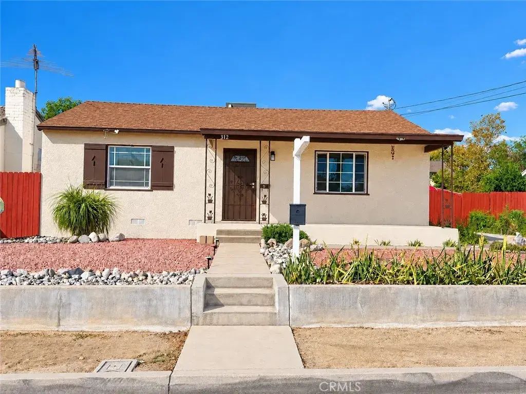 312 W Lugonia, Redlands
