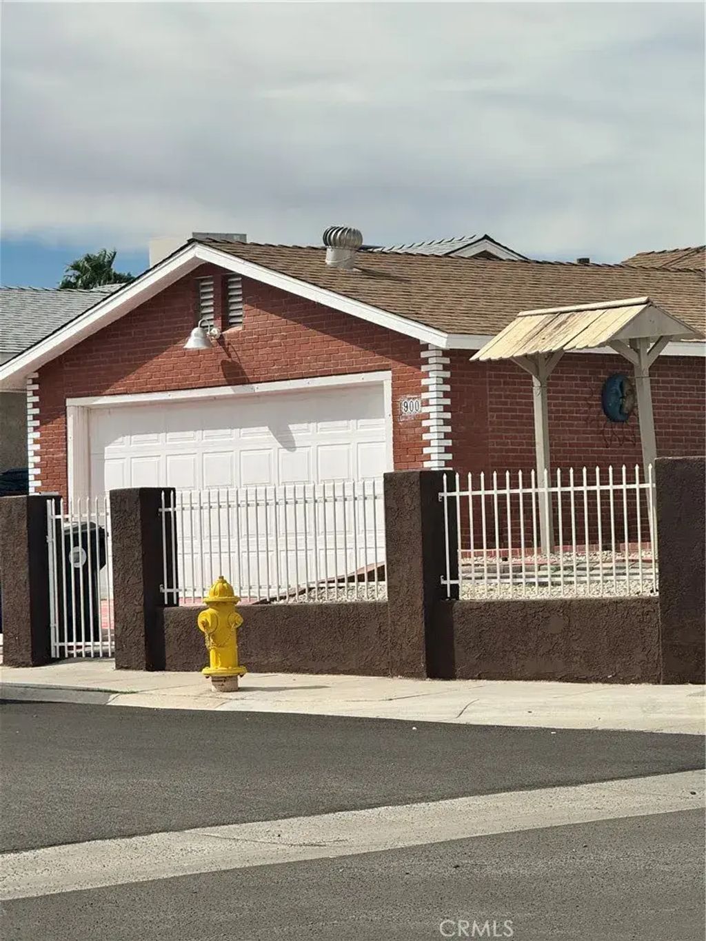 900 Chateau Way, Barstow