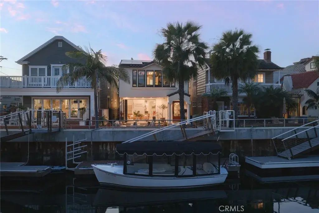 162 Rivo Alto Canal, Long Beach