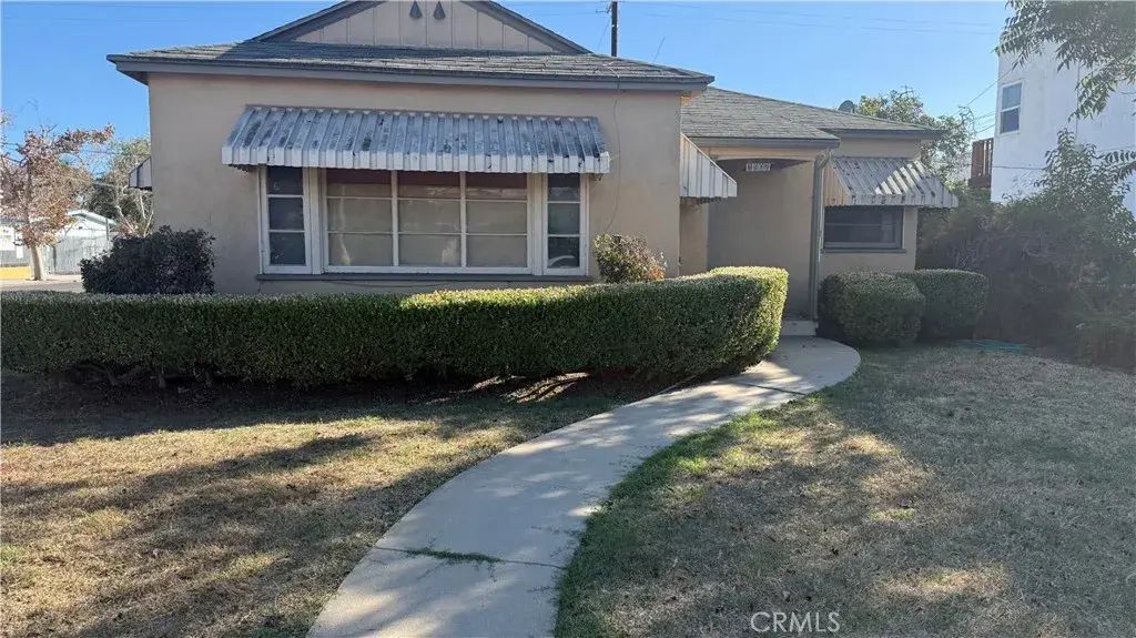 1802 W 35th Place, Los Angeles