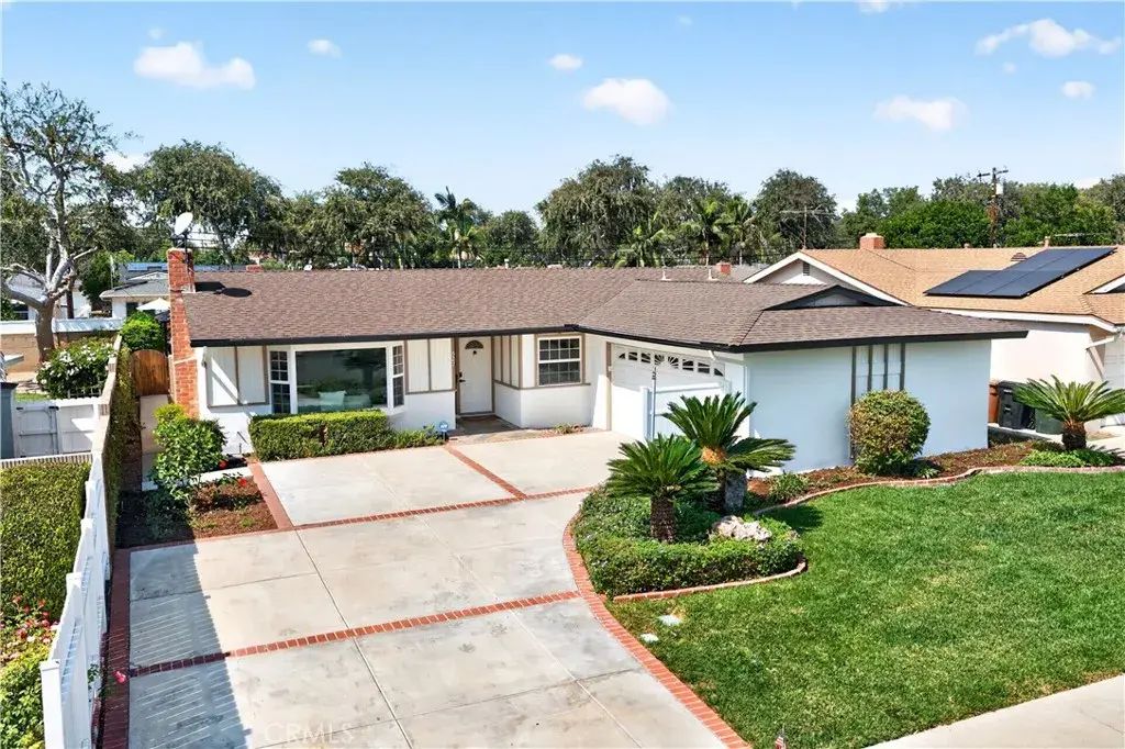 527 N Lincoln Avenue, Fullerton
