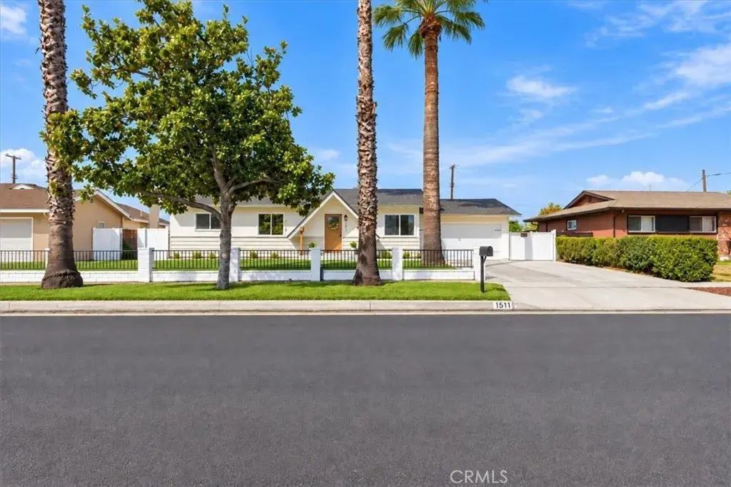 1511 Nearglen Avenue, Glendora