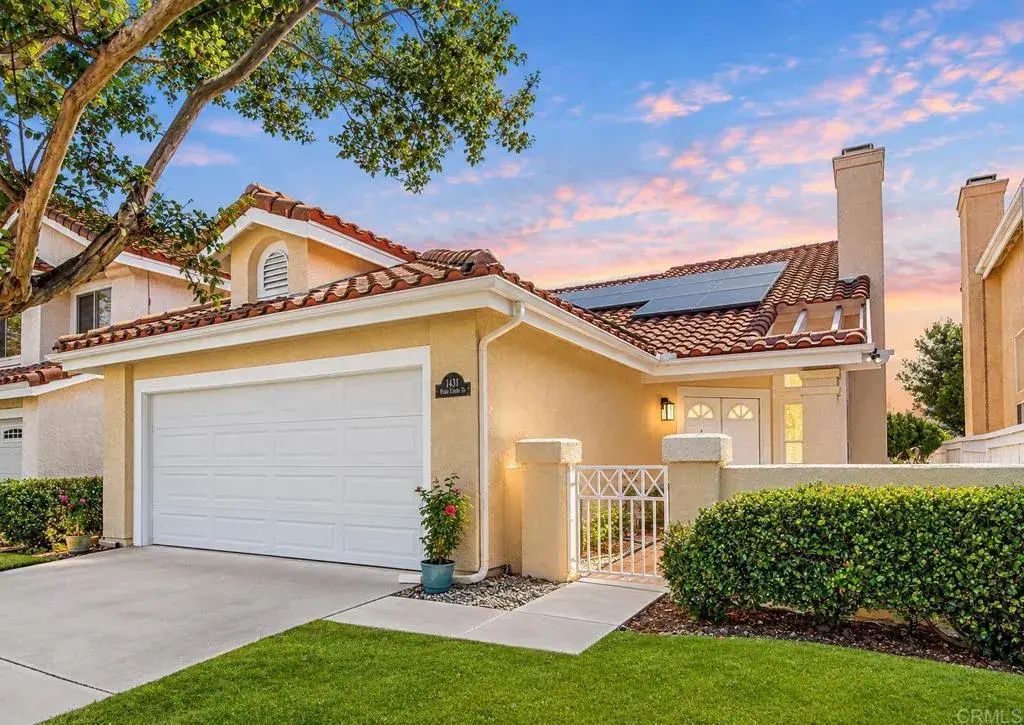 1431 Alga Court, Vista