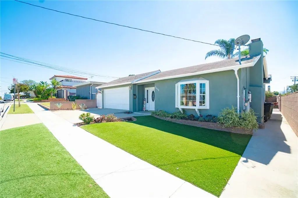 2430 W 239th Street, Torrance