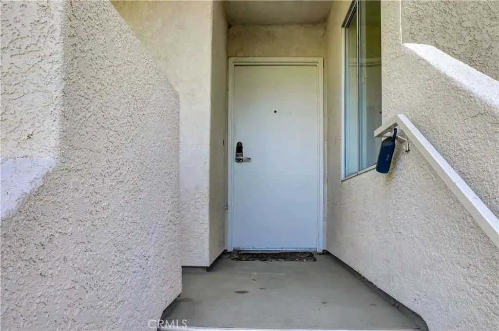 21309 Eucalyptus 203, Newhall
