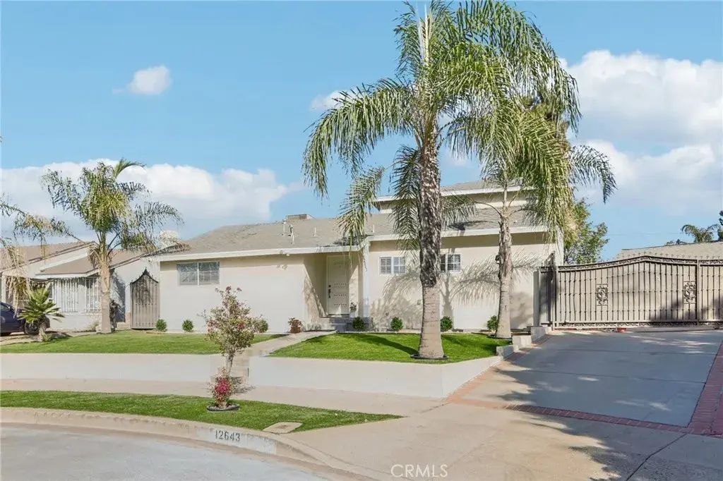 12643 Elkwood Street, North Hollywood