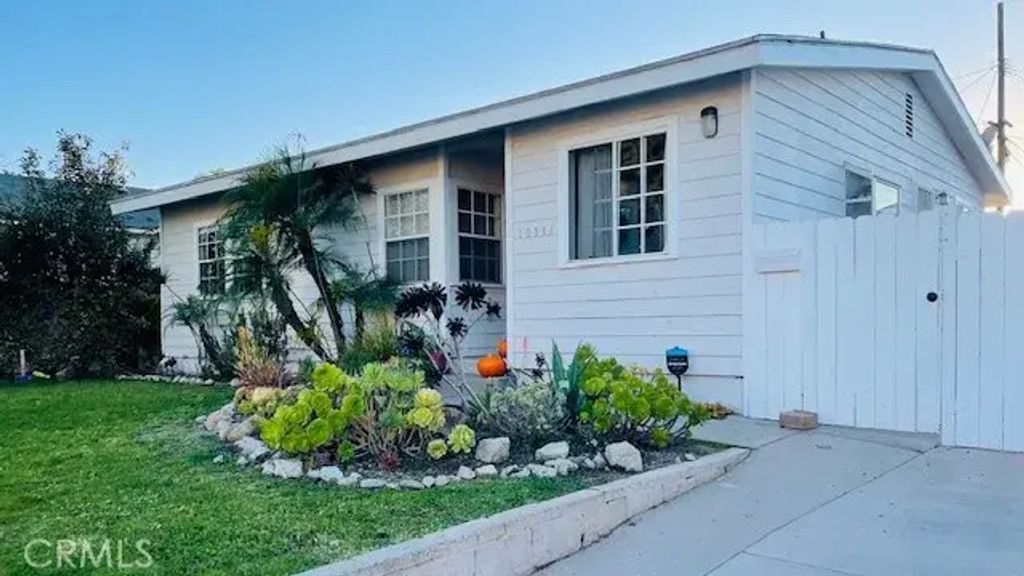 19311 Inglewood Ave, Torrance