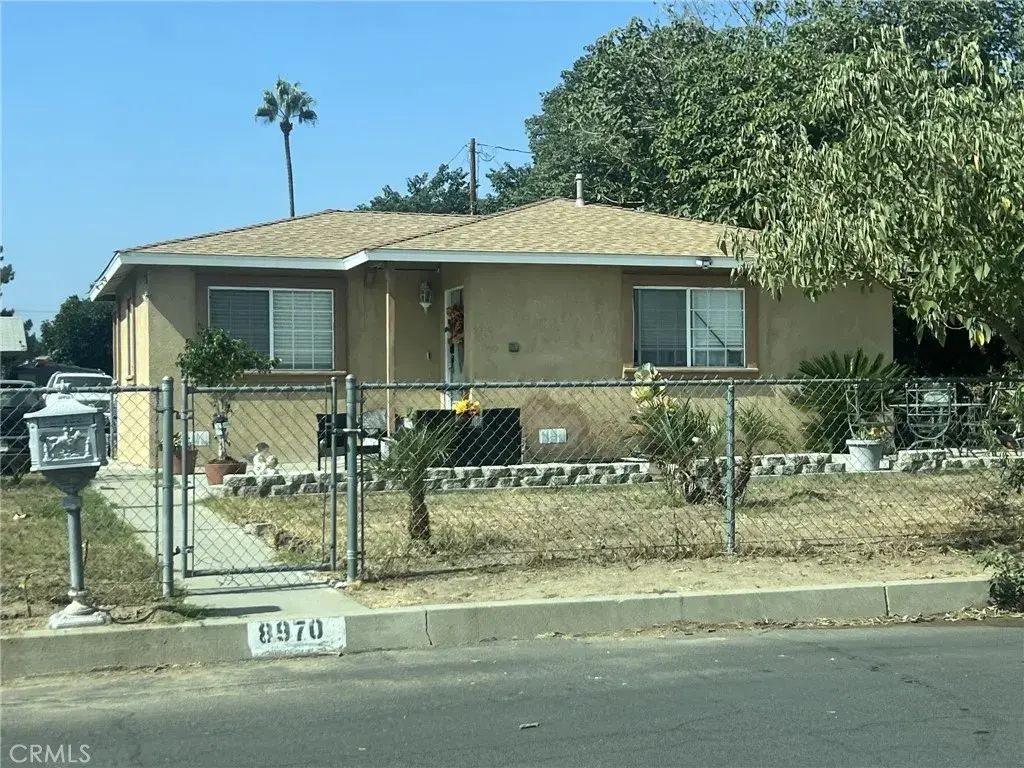8970 Williams, Fontana