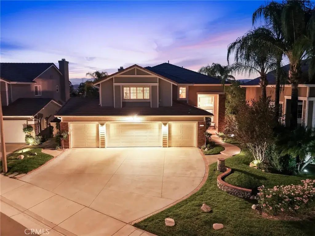 27459 Clarkson Court, Valencia