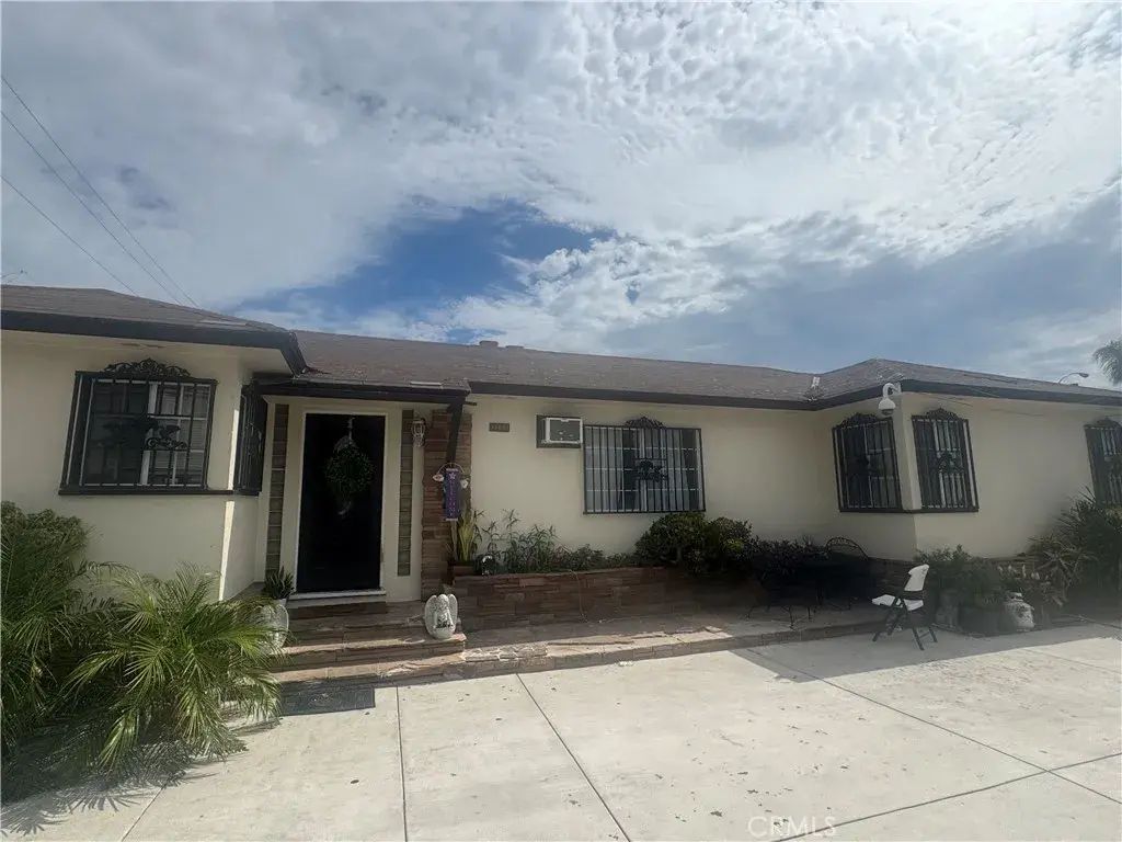 3154 Tecumseh, South Gate