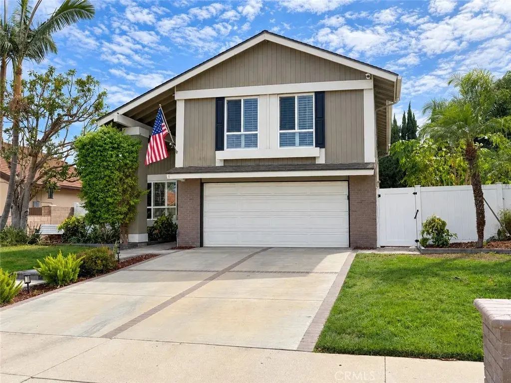 320 Armstrong, Placentia