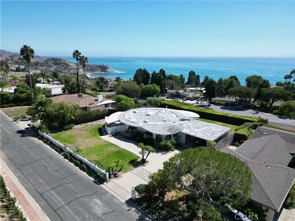 6150 Arrowroot, Rancho Palos Verdes