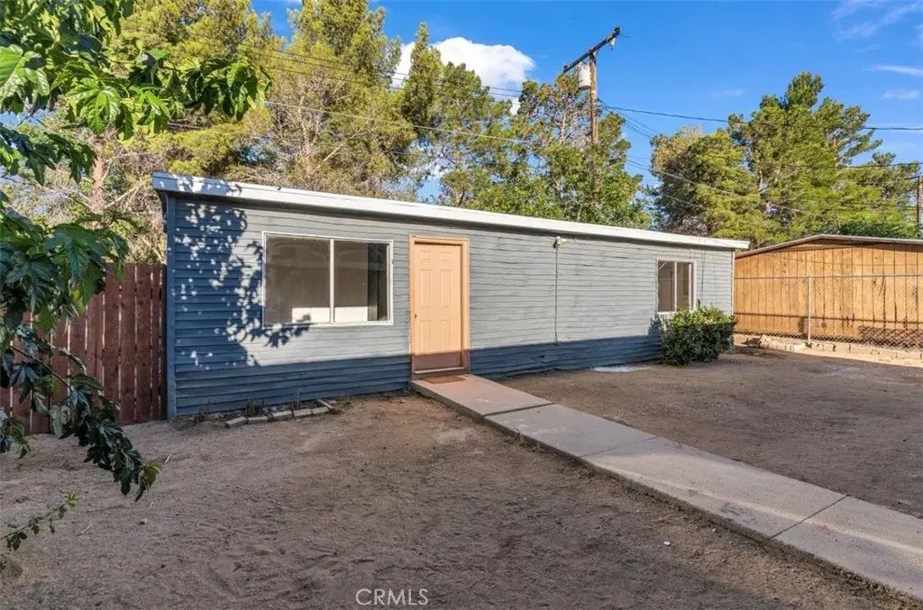 14147 Arrowhead Drive A, Victorville
