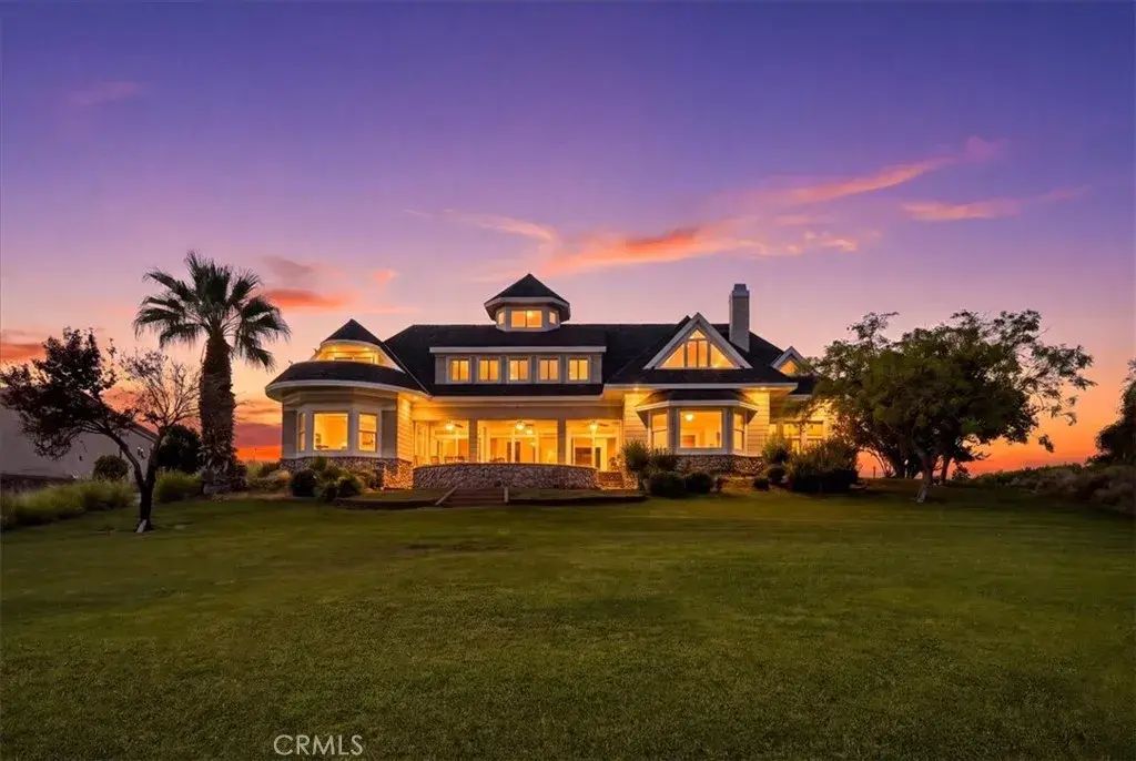 7829 Rio Vista, Big River