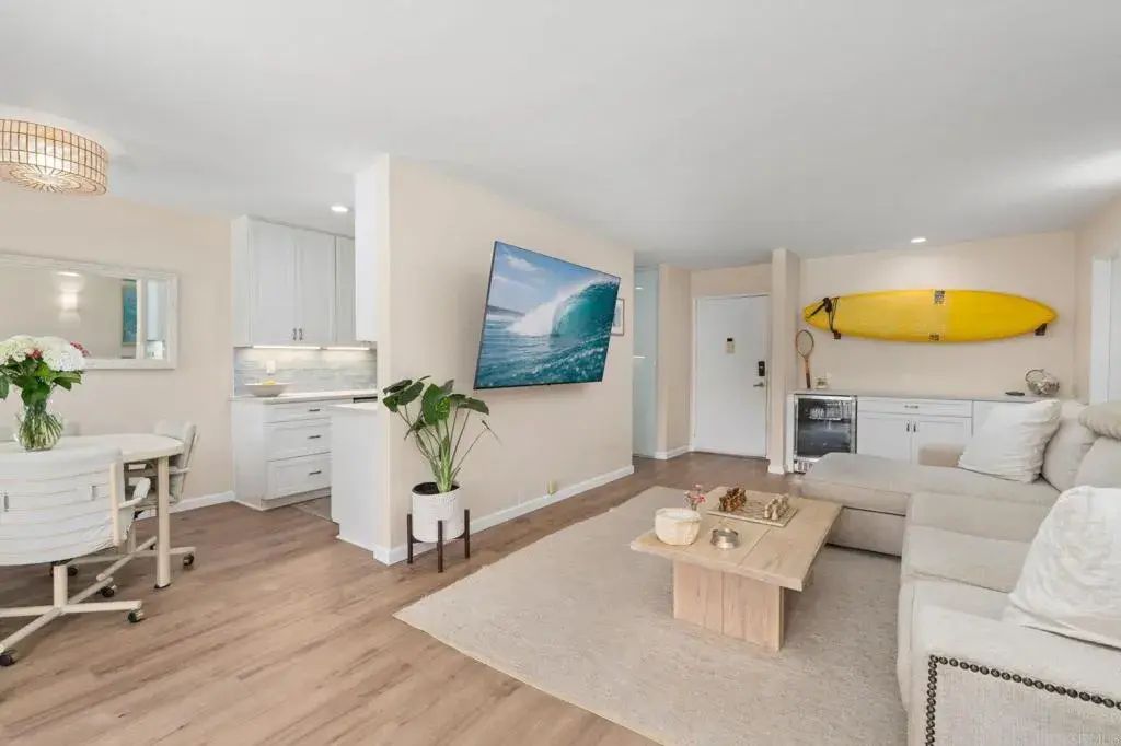 1855 Diamond Street 205, 