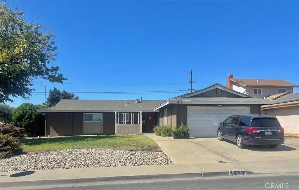 1439 Wallis Avenue, Santa Maria
