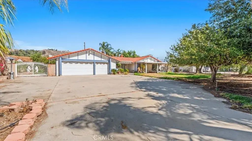 27062 Pam, Moreno Valley