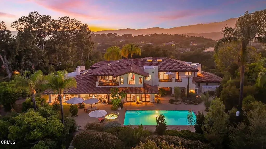 11020 Rodeo Drive, Oak View