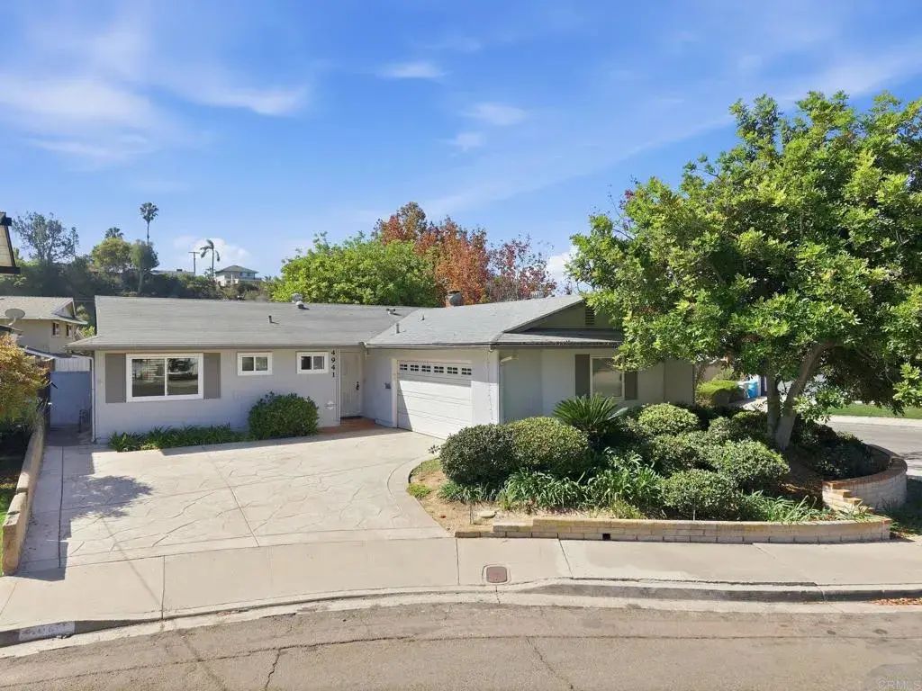 4941 Pola Court, 