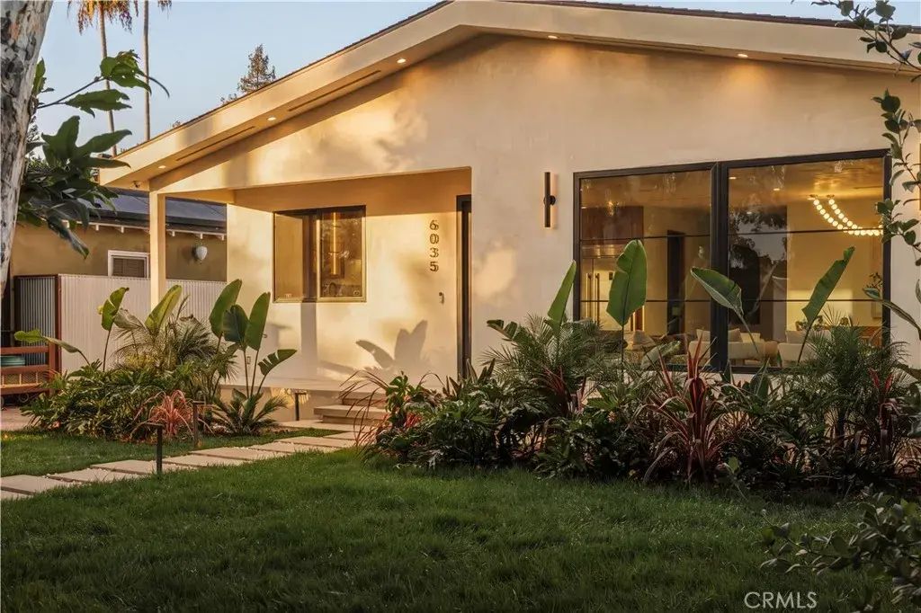 6035 Simpson Avenue, North Hollywood