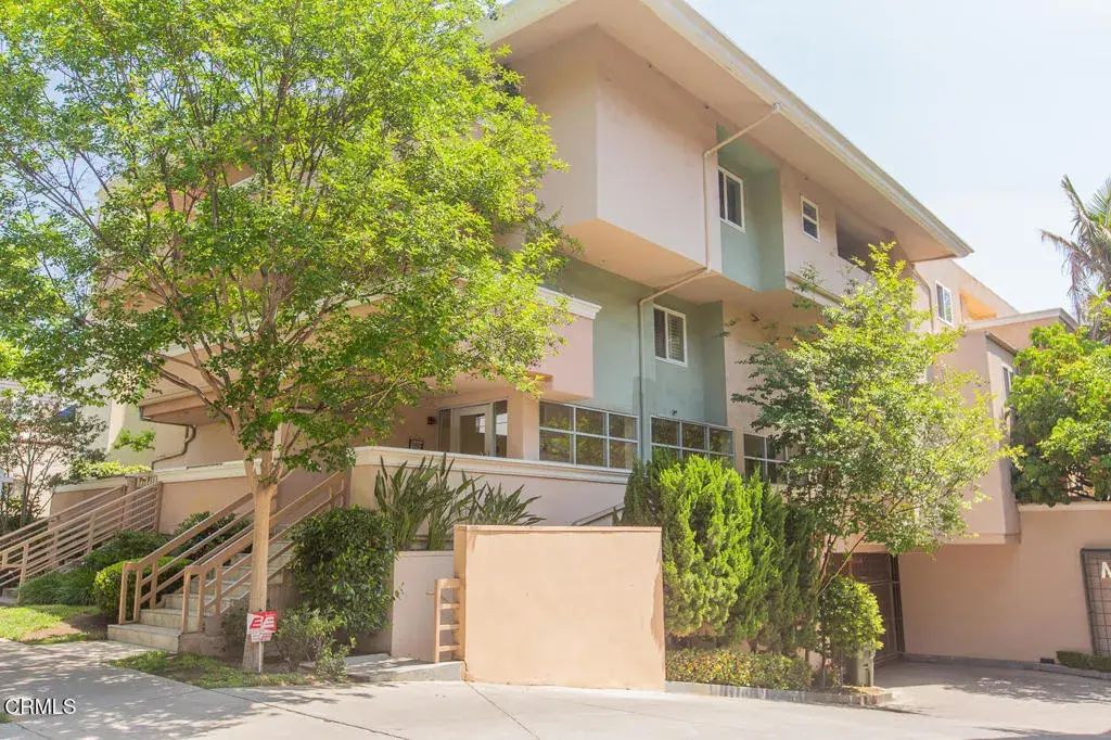 130 S Mentor Avenue 205, Pasadena